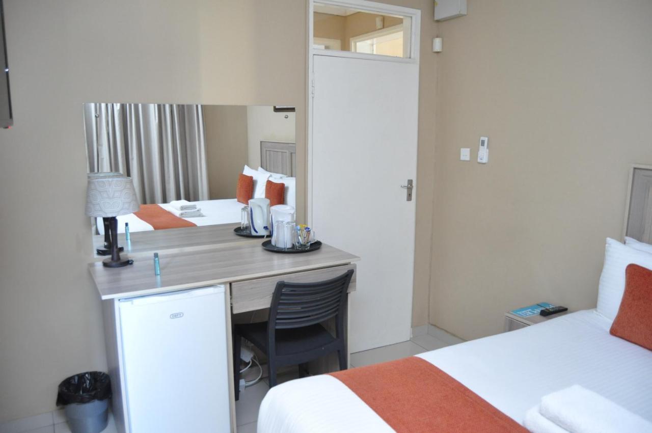 Bridgeville Guest House Gaborone Dış mekan fotoğraf