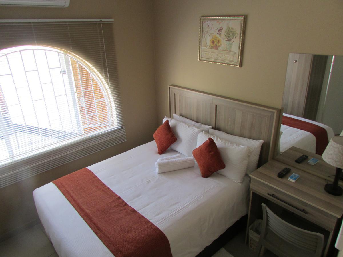 Bridgeville Guest House Gaborone Dış mekan fotoğraf