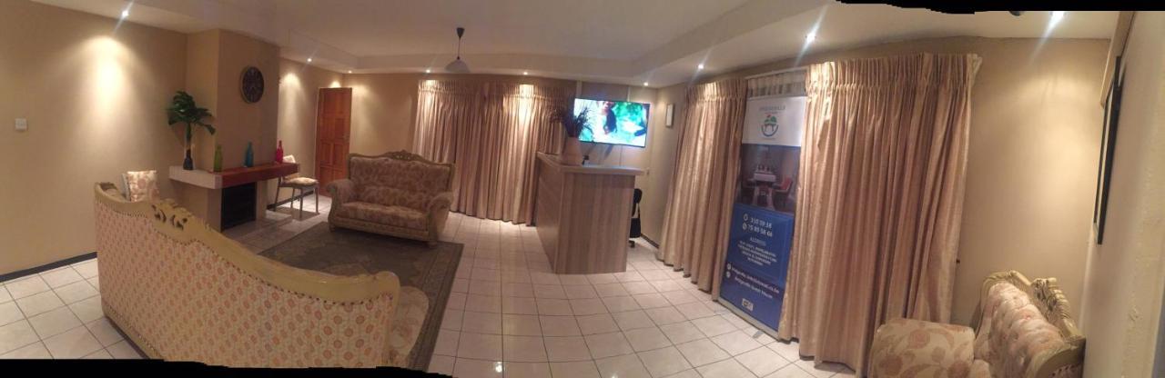 Bridgeville Guest House Gaborone Dış mekan fotoğraf