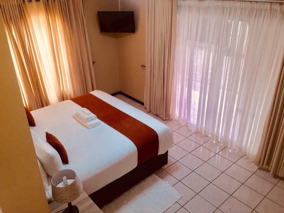 Bridgeville Guest House Gaborone Dış mekan fotoğraf